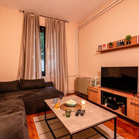 Cozy Apartment In City Center Belgrád Kültér fotó