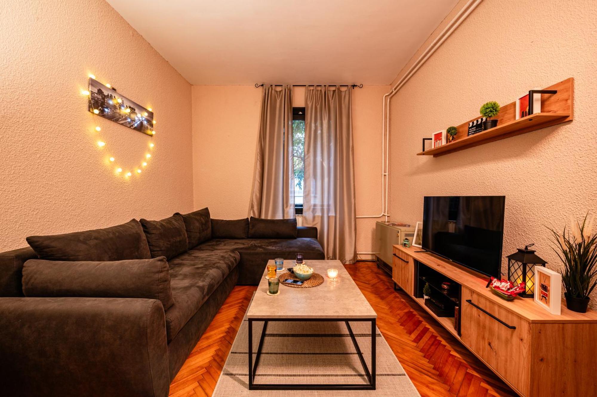 Cozy Apartment In City Center Belgrád Kültér fotó